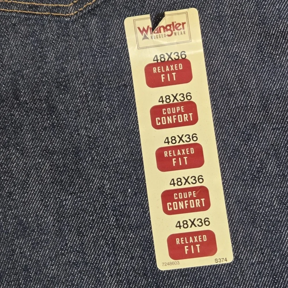 Wrangler Rugged Wear Jeans Mens 48 X‎ 36  Relaxed Fit Denim Blue Stretch